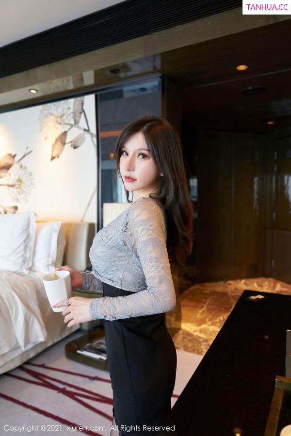 周妍希 奶瓶土肥圆 [XiuRen]高清写真图 2021.06.01 VOL.3490 周于希Sandy第12张图片